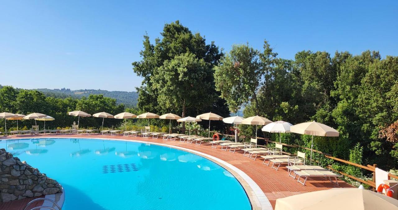 Resort Le Tegole Riparbella Exterior photo