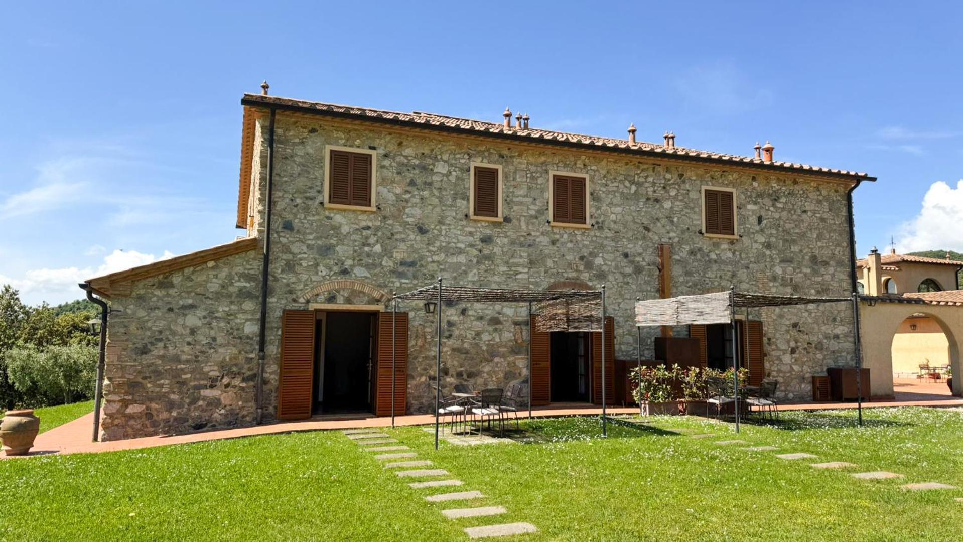 Resort Le Tegole Riparbella Exterior photo